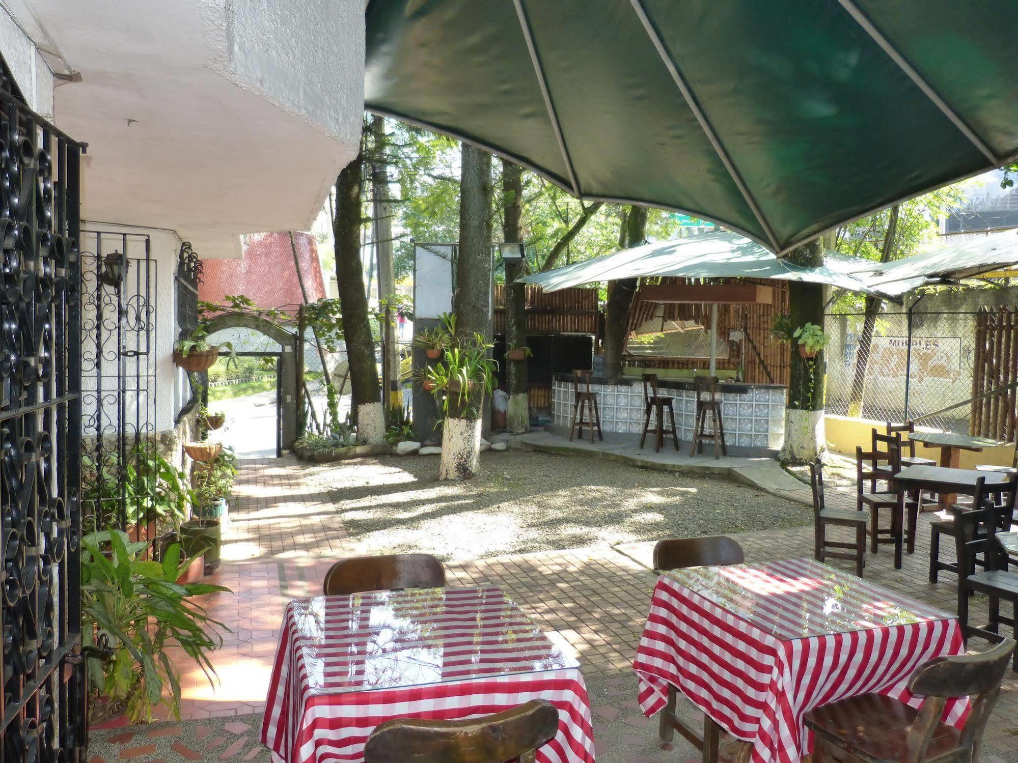Hotel Ayenda Habana Vieja 1221 Medellín Exterior foto